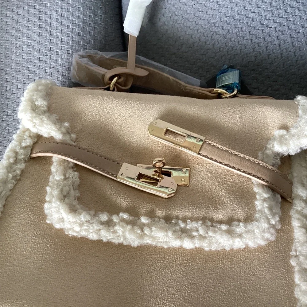 Badgley Mischka Faux Shearling Satchel Top Handle Crossbody‎ Bag Purse